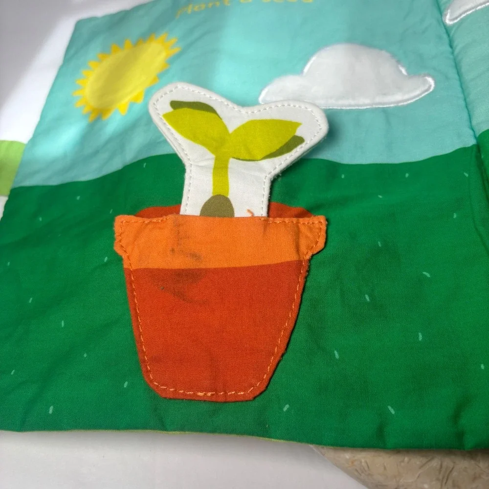 READ Lovevery Soft Cloth Book Green Plant a Seed Watch it Grow Organic Cotton‎